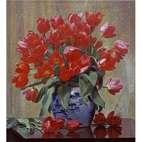 Tulips In a Porcelain Vase - Cuadrostock
