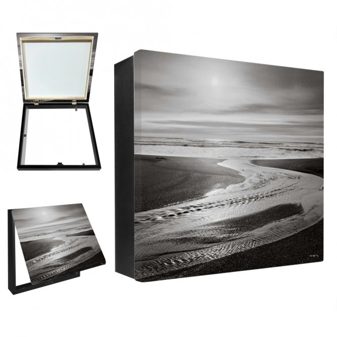 Black square 10359